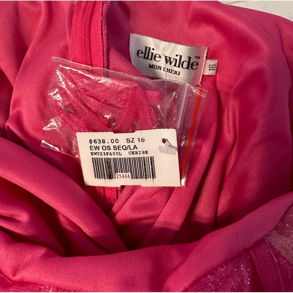 Prom Dress!! - Picture 2 of 5